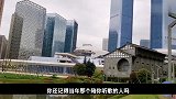 当年和你用一副耳机听歌的人，你还记得嘛