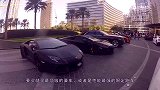 小哥花3000万零花钱，购买了1辆蝙蝠战车，倒车时发生尴尬一
