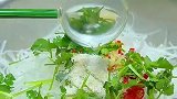 年夜饭桌上的下酒神器凉拌萝卜丝，清脆爽口，做法简单好吃又下酒