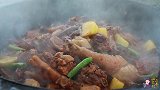 柴火鸡这样做，肉质鲜嫩色香味俱全，一人吃一大锅，真过瘾
