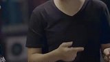 我还以为你不听呢，原来是想找个人少的地方啊