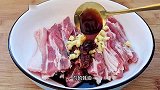 一年四季都爱吃的粉蒸肉,原来做法这么简单,肥而不腻入口即化