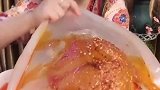 头一次见小姐姐吃这种东西，咱也不知道，咱也不敢问！