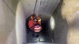 河南商丘：男孩坠井急哭家， 现场却响起连绵掌声？