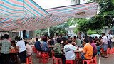 四川农村聚餐超百人要先打报告。热门  四川 江苏