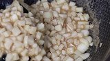 大米加山药原来这么好吃，吃1次再也不想蒸米饭了，比蛋糕还好吃