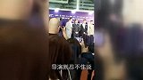 古天乐电影首映礼，女粉丝大喊我是古天乐老婆，女友粉太疯狂