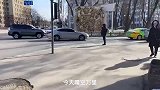 老外：中国小伙在乌克兰 看看市区的市民是如何生活的？