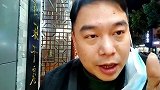 试吃梦龙新品双层脆皮流心果酱覆盆子味雪糕，实在太好吃了
