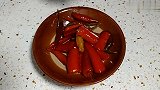 苦瓜烧鸭怎样做才好吃？教你一个家常做法，鲜香入味，好吃下饭