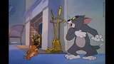 猫和老鼠：杰瑞变强后，汤姆吓的躲进保险柜