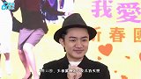 王祖蓝晒小女儿百天照，大眼圆脸像妈妈妥妥的美人坯子