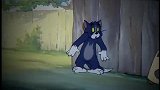 猫和老鼠：汤姆大胆闯狗舍，结果被狗哥抓住，差点把他头咬掉