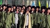 不是大家买不起羽绒服，而是军大衣更有性价比