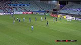 卡尼替补上场便抓到打门机会 禁区线上狮子甩头距离太长威胁不大