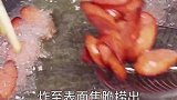 风靡各大烧烤摊的风味火腿丁，做法超简单！
