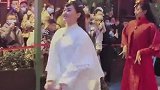 今天来个游客视角