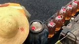 谁知道铺沥青路，为什么要加食用油吗