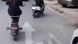轱辘都有自己的想法，这车还怎么骑
