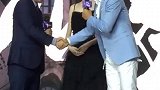 三位都是演技派