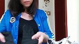 老公前妻儿子不喜欢穿袜子，隔壁老王教我这招真不错，可以治脚气