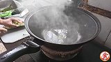树枝上摘下来的丝瓜，大厨做法创新，丝瓜汤面征服家人胃口