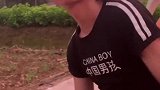 被伤过的心还可以爱谁