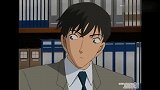 灰原的演技也是绝了，吓得柯南到处喊救命
