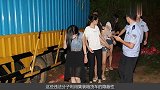 货车成移动卖淫场所，为掩人耳目，车身贴满设备维修广告！