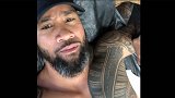 向部落酋长罗门看齐？杰-乌索添置新纹身