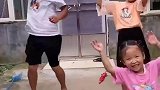 我的童年：这三个人怎么都老了呀