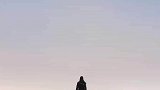 摄影师拍下，夕阳日照贡嘎山的绝美景色