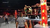 WWE-17年-RAW第1266期：洲际冠军挑战者十五人上绳挑战赛-全场