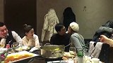 小伙子看似输了,实则赢了