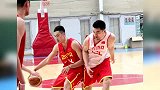 中国男篮-14年-男篮集训进入第二阶段 周鹏险受伤众将演扣篮秀-新闻