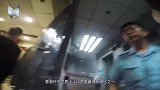 危险边缘疯狂试探！跑酷大神进军香港，数十米屋顶展示跳跃技巧