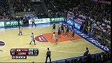CBA-1314赛季-常规赛-第15轮-辛格尔顿再次抢到前场篮板上篮得手-花絮