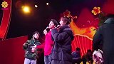 杨紫：杜华拍写真被指模仿杨紫，难道旗下艺人不行要亲自上？