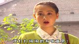 心机男正在欺负小伙，没想到厂长走过来了，心机男马上换了个姿态
