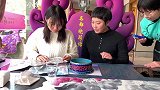 大闺女放假回家，带她吃个好吃的，满满一大桌，吃得好开心呀