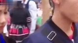 爆笑：平时文静的女同桌没想到跳舞这么劲爆，现在追她还来得及吗