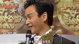 香港巨星的葬礼，何超琼不顾世俗为陈百强扶灵，翁美玲一生没如愿