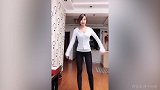 腰细腿长的小姐姐 魅惑舞姿送飞吻