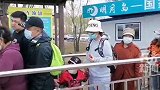 假期最后一天明月岛依然火爆 假期最后一天明月岛依然火爆