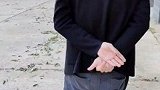 损坏别人的东西赔偿没毛病！