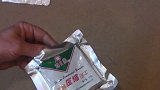 军用压缩饼干真能抗饿48小时？放沸水煮开后，网友不淡定了！