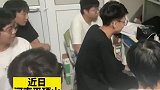 男大学生宿舍看恐怖片，被吓到后竟这么做