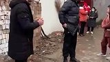 小伙返乡去女方家相亲在门外排长队一个多小时