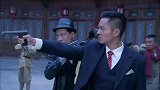 红色：将军大驾光临，孙女吓得直躲，哪料爷爷：快叫爸爸！
