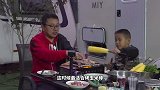 胖爸萌娃房车蜗居深山，不用电不用碳的烤肉味道还不错